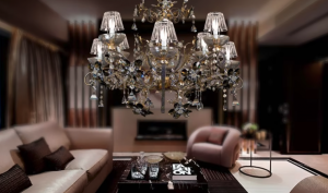 Mechini Crystal Chandeliers: Handcrafted One by One in Florence Since 1970